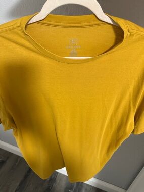 George Women's Yellow Crewneck Short Sleeve Tee
